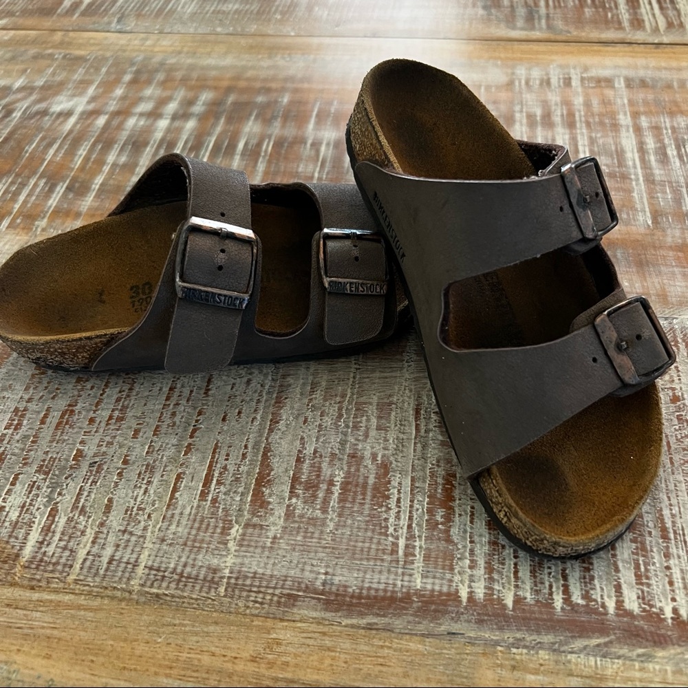 Birkenstock kids sandals size 30